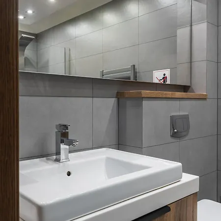 Montes Szymoszkowa *